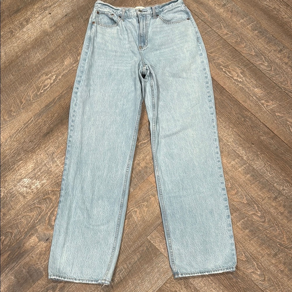 Abercrombie & Fitch Women’s TALL Loose Fit High Rise Jeans